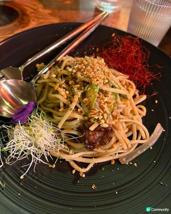 銅鑼灣，適合約會既西餐廳