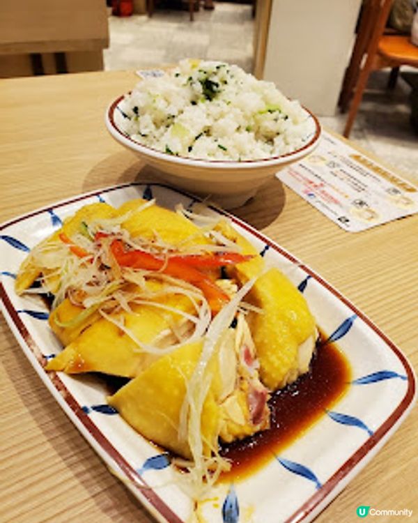 堅信號上海生煎皇．生煎包爆汁、蔥油雞滑到震！