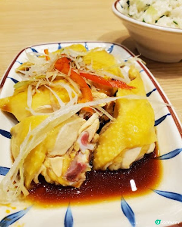 堅信號上海生煎皇．生煎包爆汁、蔥油雞滑到震！