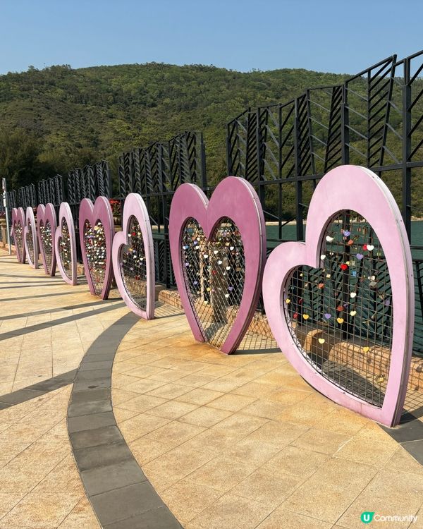 週末去愉景灣chill🥳！打卡影相食好嘢📸！