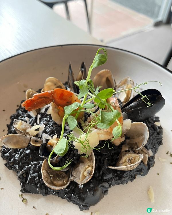 位於馬鞍山的 Cass Café and Bistro坐落在...