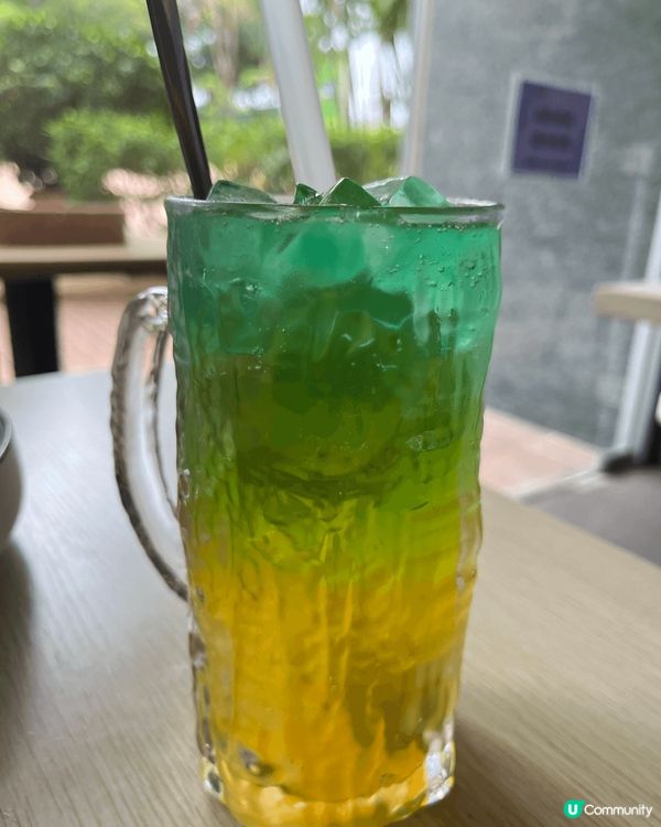 位於馬鞍山的 Cass Café and Bistro坐落在...