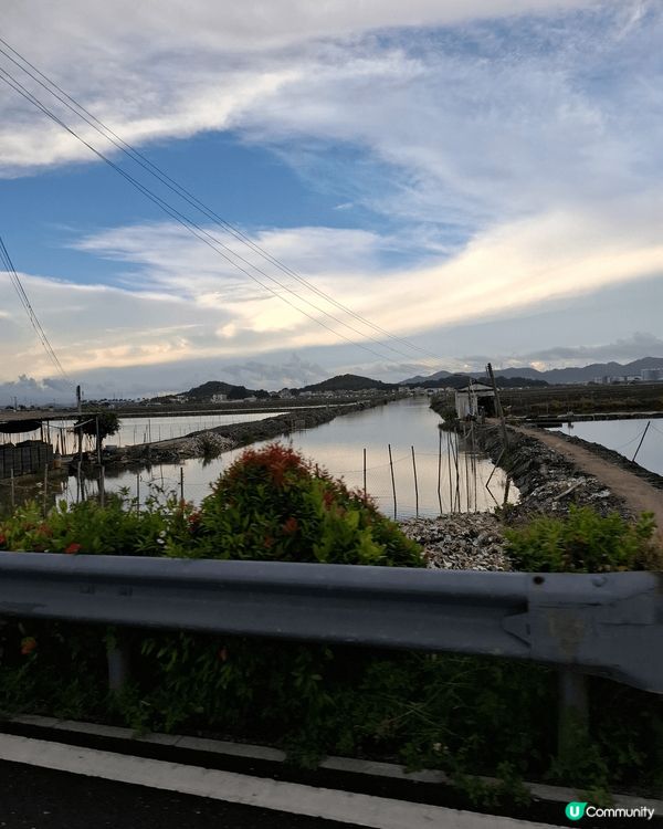 推薦汕尾,坐高鐵1個半鐘到。沿海城市,比汕頭寧靜無咁多遊客,...