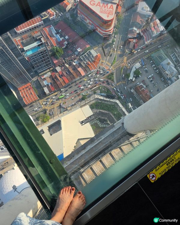 高空空中步道看日落