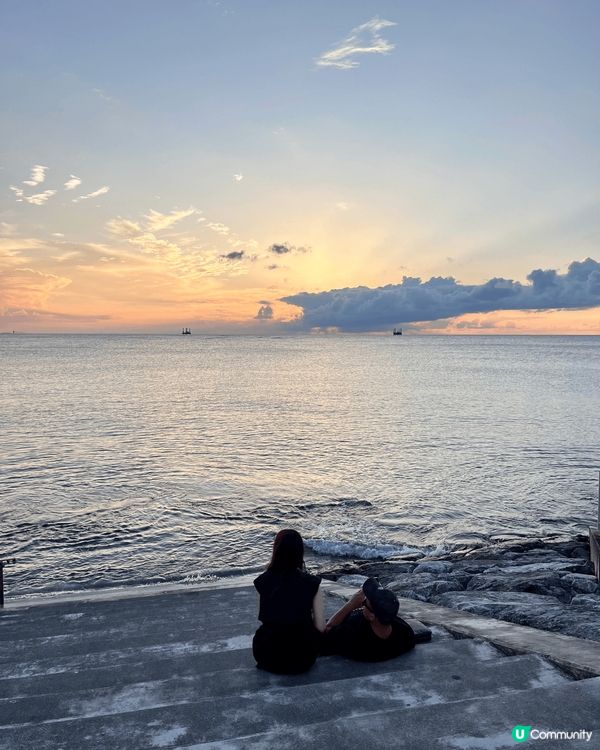 日本冲繩那霸市有許多值得一遊的景點，包括歷史遺跡、購物區和自...
