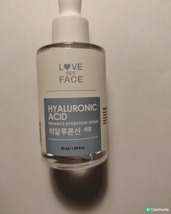 這支保濕精華超好用，塗完上臉之後再上妝就很貼服。看上去皮膚化...