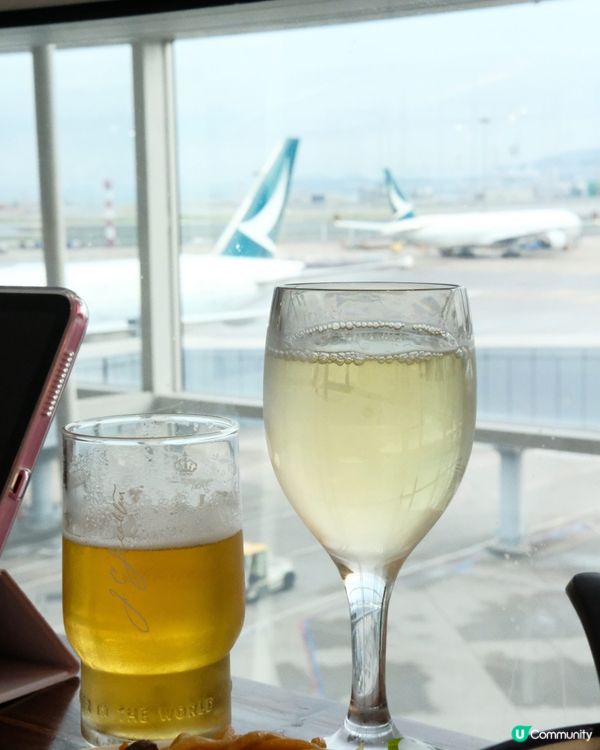  旅行前入Lounge真係正到爆！🤩 嘆世界必去！✈️ 