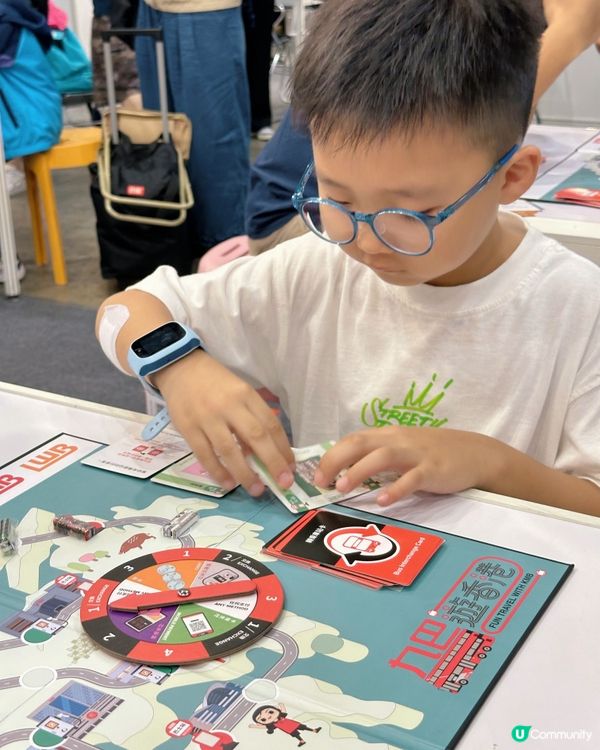 九巴遊香港桌遊，書展見！🚌📚 玩轉18區！