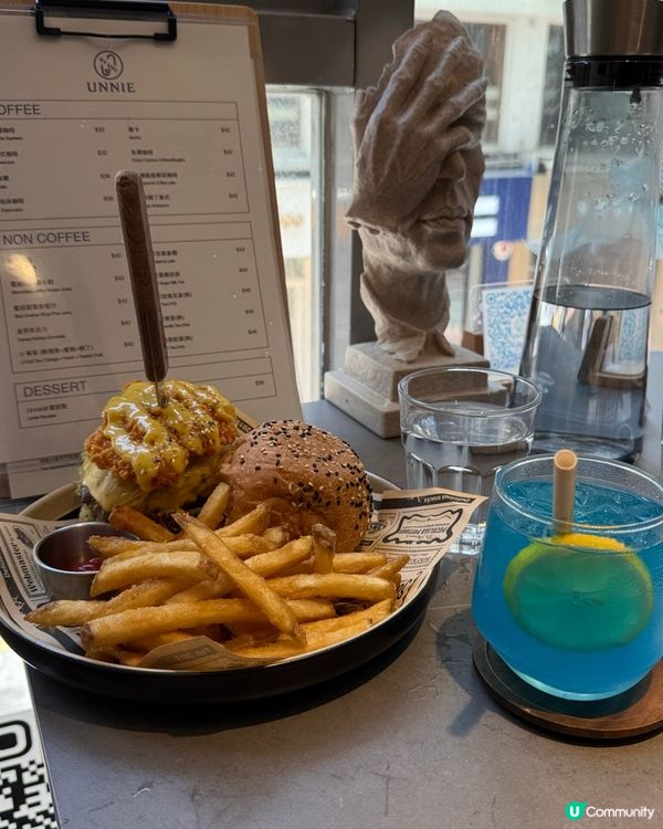 銅鑼灣美食打卡！😋 黑松露意粉超正！🍝