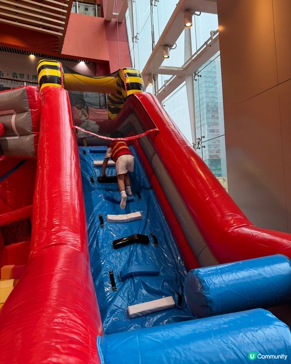 🧑‍🚒全港首創｢夏日放電消防局｣巨型充氣彈床🪓