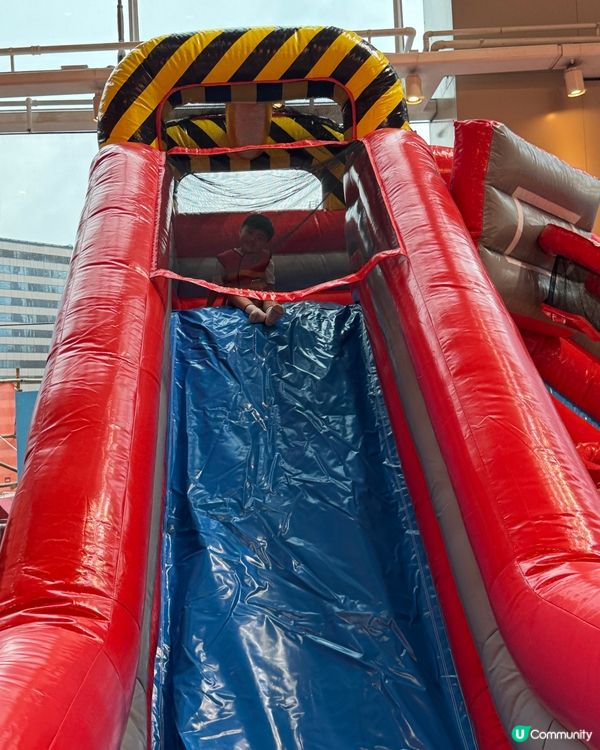 🧑‍🚒全港首創｢夏日放電消防局｣巨型充氣彈床🪓