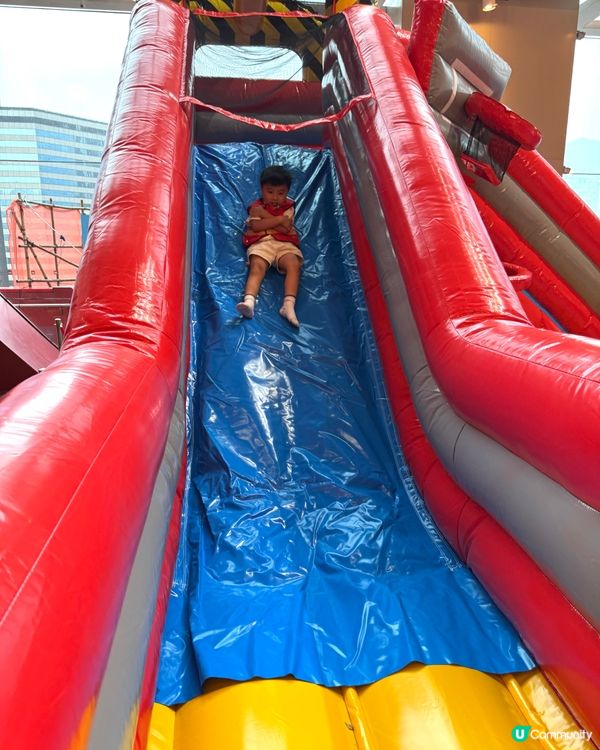 🧑‍🚒全港首創｢夏日放電消防局｣巨型充氣彈床🪓