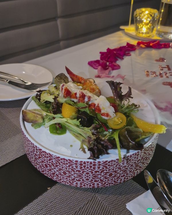 【直男大翻身】帶女友去這間「生日餐廳」竟讓她怒讚？！