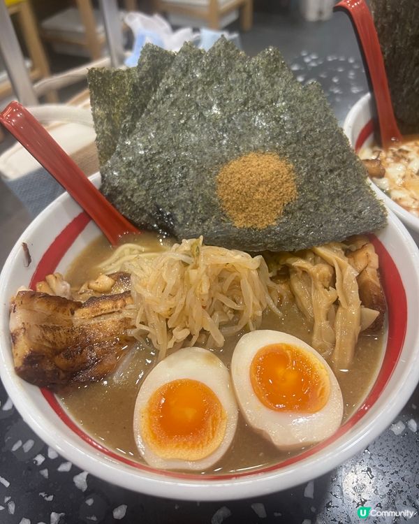 今日荃灣掃街！台風拉麵🍜😋