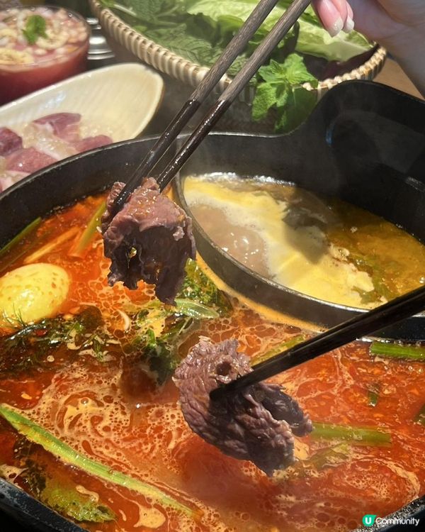 終於食到恨左好耐嘅貴州紅酸湯火鍋啦！