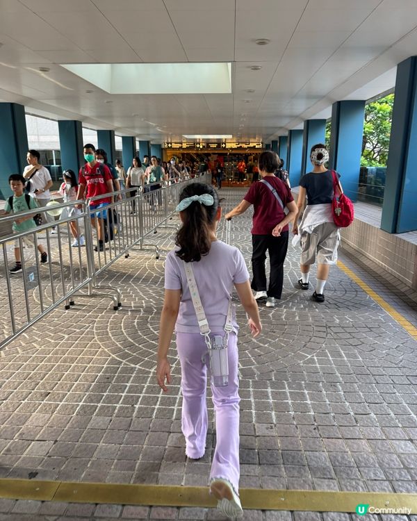 太多chiikawa精品的書展