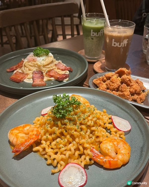 ‼️鰂魚涌日系CAFE推卷卷意粉