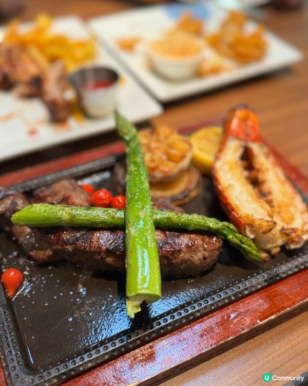 1.  生日飯局😋！炸洋蔥必點🧅！牛扒五成熟💯！