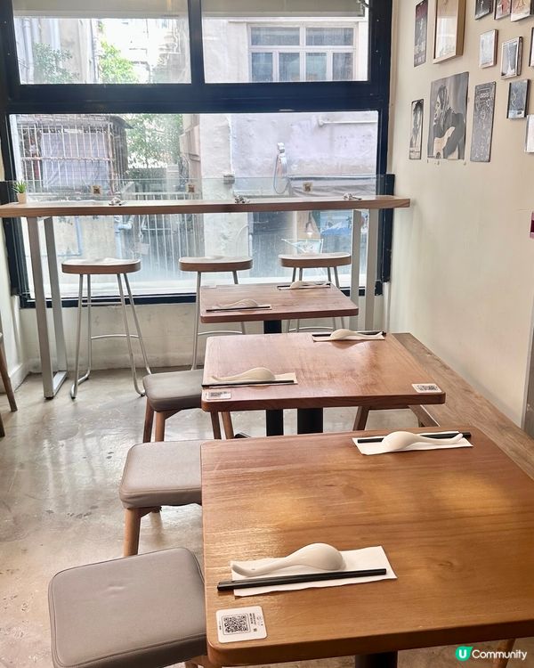 自家熬製無味精湯底上海麵店🍜