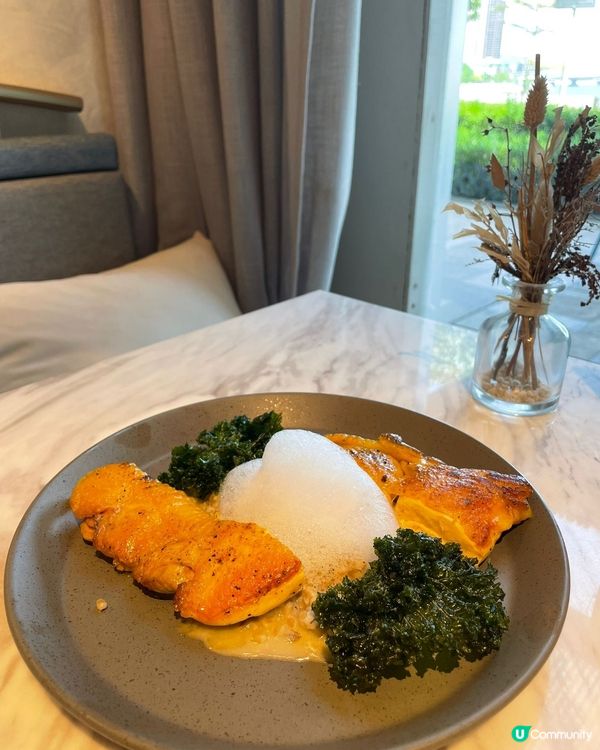 香煎三黃雞😋！將軍澳海景餐廳推介！🌊