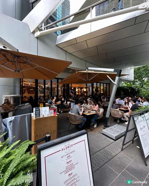 星期五太古坊搵食記！🍝🍞😋