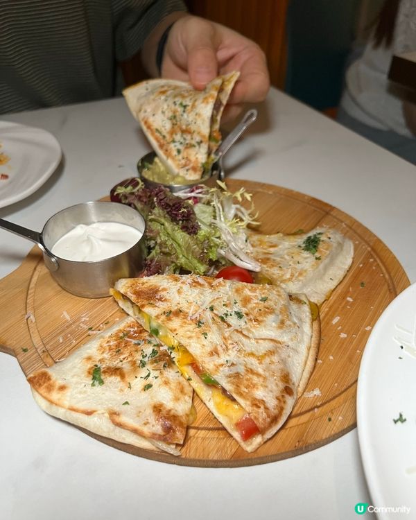 ʚ♡ 人氣慶祝餐廳  • 甜品畫碟精緻用心 ♡ɞ