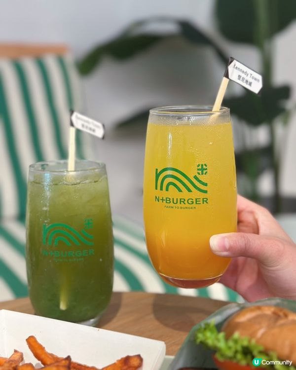 一邊望住靚靚海景😍 一邊嘆美味漢堡🥰