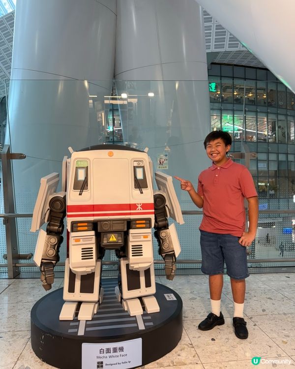 高鐵站新店開張！🚄 模型迷衝呀！