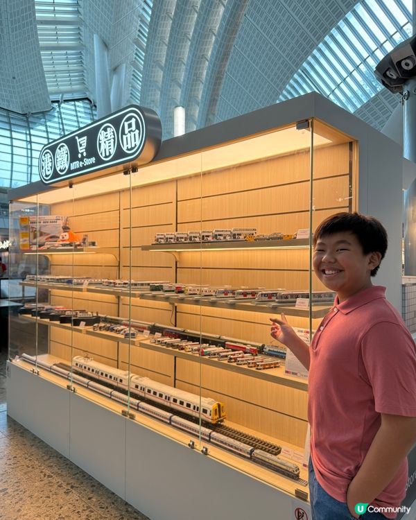 高鐵站新店開張！🚄 模型迷衝呀！