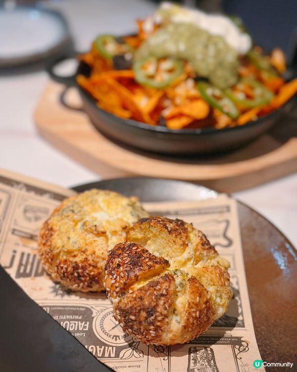 西環小店逆市擴充🔥必食即烤蒜蓉麵包球😍