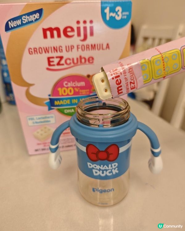 日本🇯🇵百年乳業🥛【明治𝗠𝗲𝗶𝗷𝗶】EZcube樂樂Q貝成長配方。粒粒奶粉