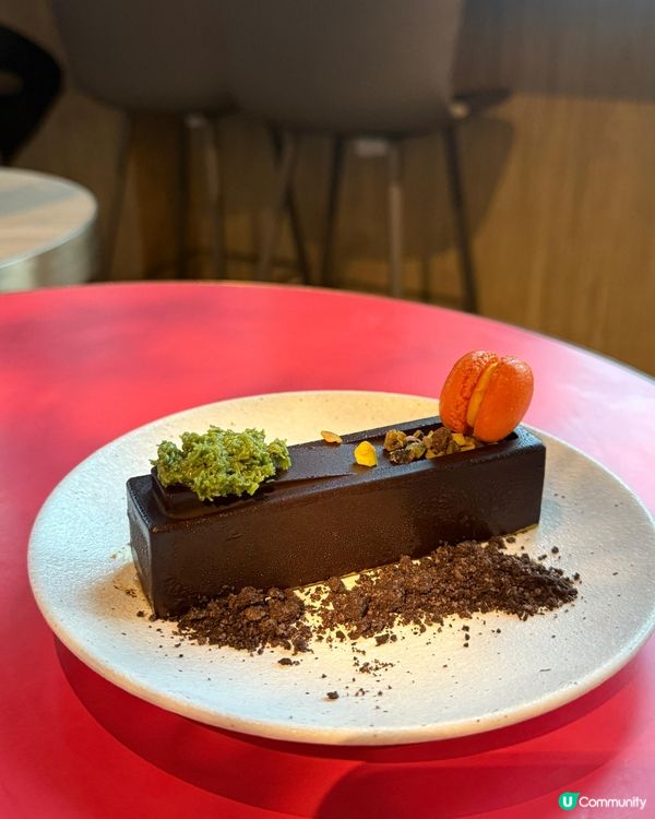 杜拜朱古力coating的Tiramisu!