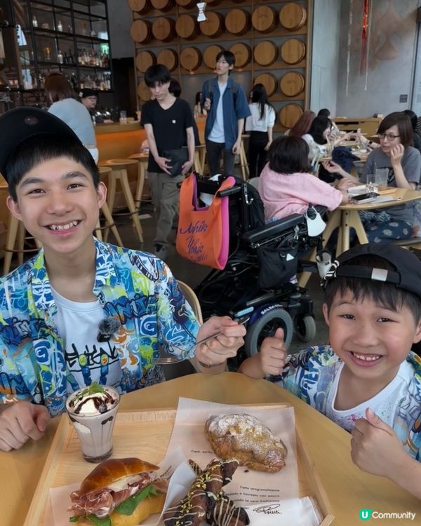 最美的日本星巴克-東京烘焙工坊 