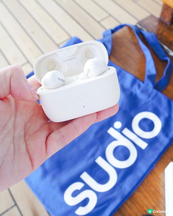 米白色系Sudio E3 真無線藍芽耳機~顏值高☺️超鐘意!...