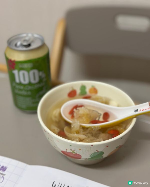 椰青水食譜到手！夏日消暑必備 🥥📚