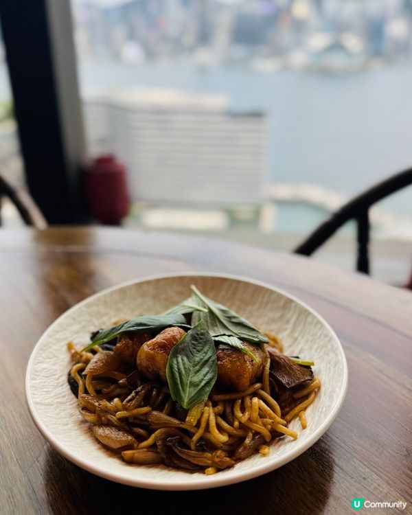 胡同高空點心😋！尖咀靚景歎美食！