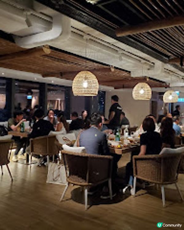 Kaboom．維港夜景配創新泰菜 天台chill住食