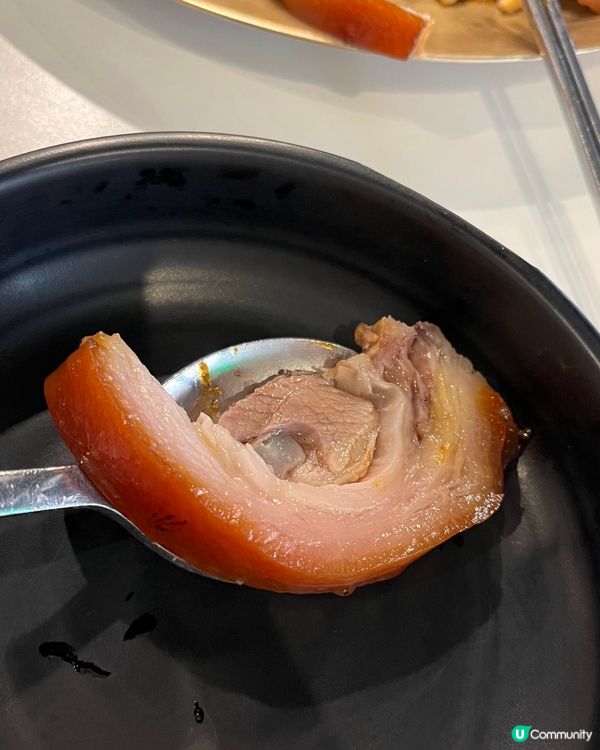 滿足五香豬腳半半！😋 原味辣味雙重滿足！🤤