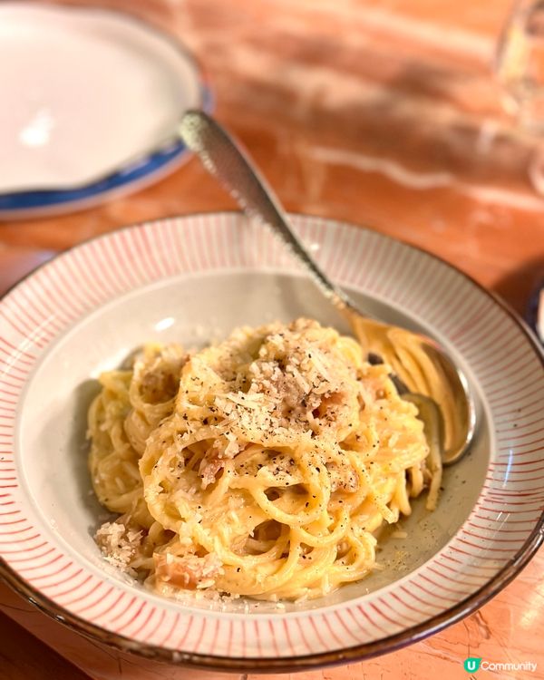酥炸魷魚圈🦑、燒雞薄餅🍕，必試！😋 Airside商場 