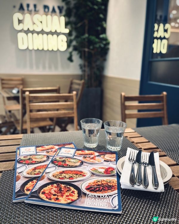 MOKO 新世紀廣場人氣cafe😋 新menu茶梳乎厘班戟！✨