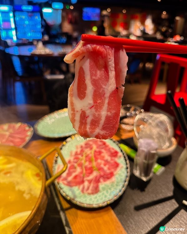 《荃灣足料椰子雞🌴火鍋嘆靚牛》