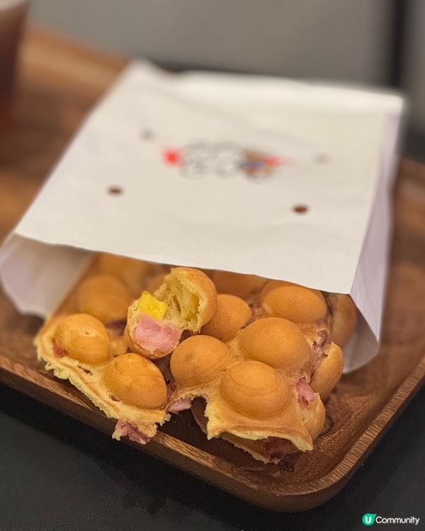 中上環人氣菠蘿包雞蛋仔😋！脆卜卜！