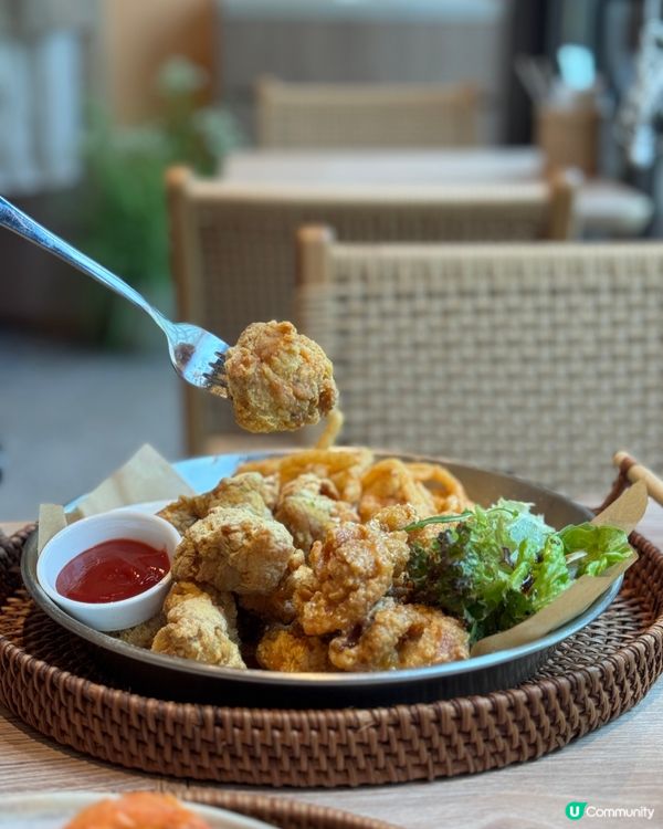 黃竹坑· Terrace in seaside