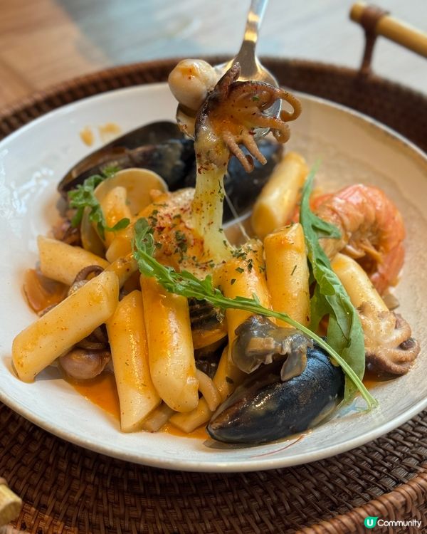 黃竹坑· Terrace in seaside