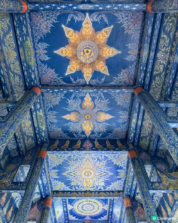 清萊藍廟(Wat Rong Suea Ten)🎨🕊️