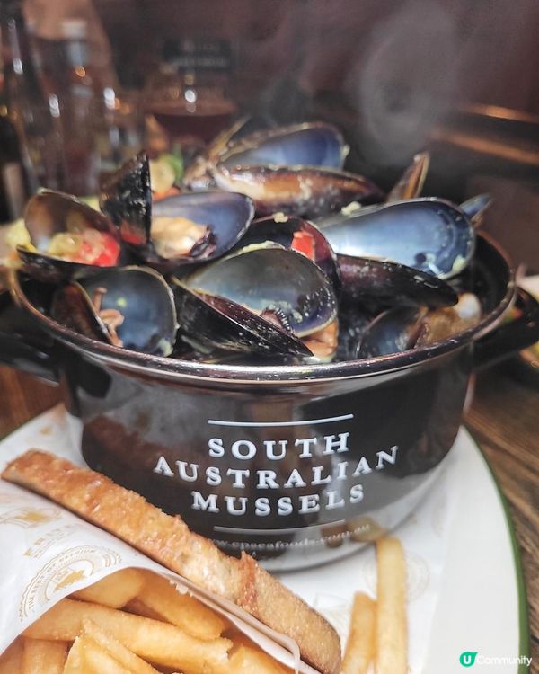 最佳聚腳點 @ FRITES ( 中環 )