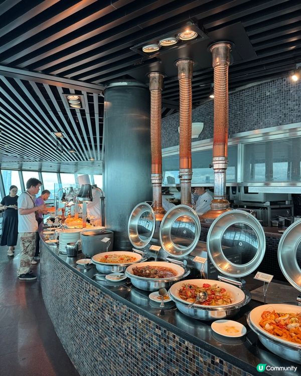澳門旅遊塔360度全景自助餐🤤