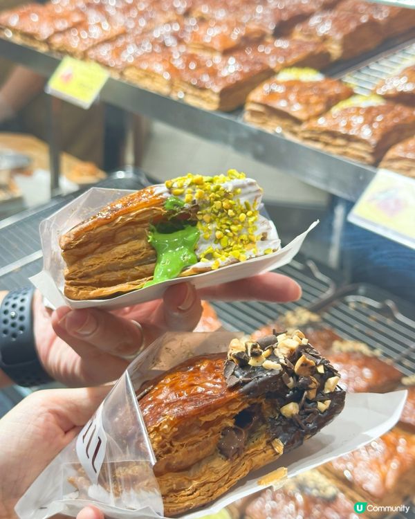 拿破崙泡芙爆餡啦！😋 酥皮控必試！