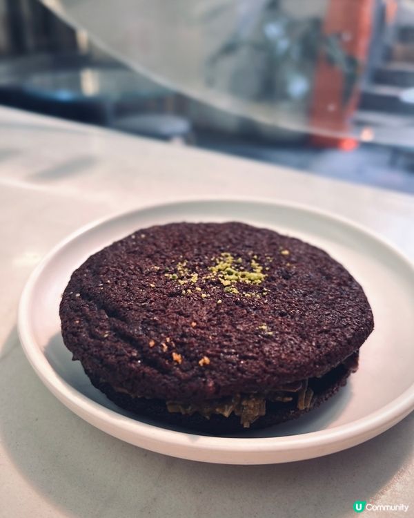 中環人氣CAFE😋期間限定杜拜開心果美式曲奇🍪