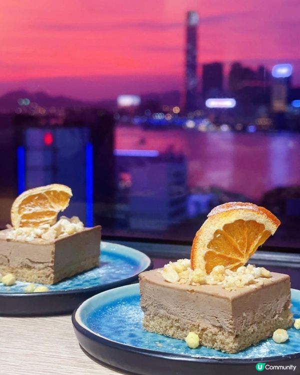 浪漫必去 ♥ 180度飽覽維港無敵美景！►銅鑼灣UMI